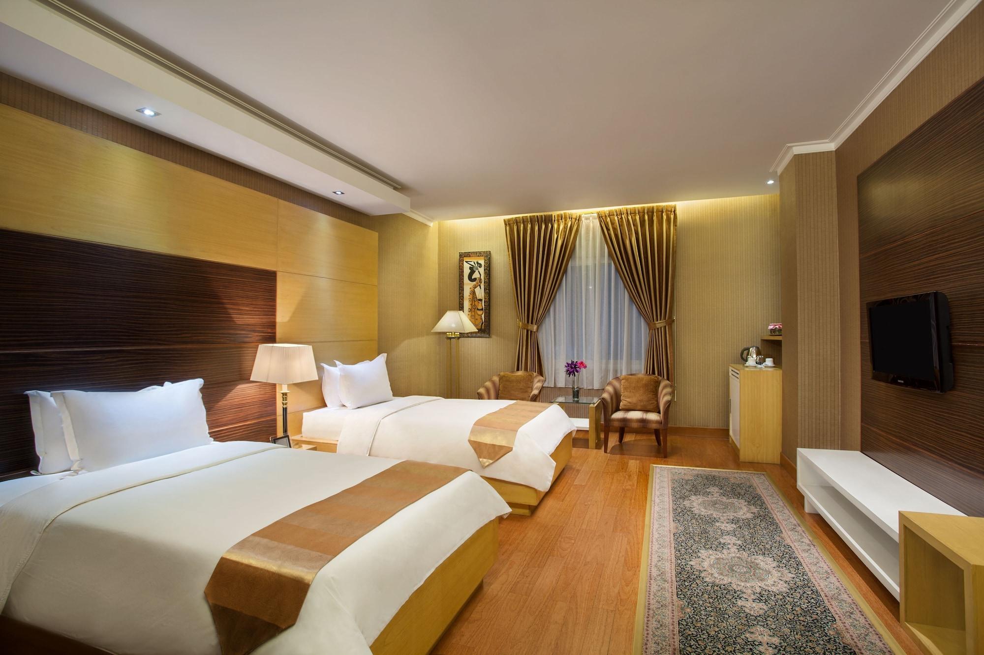 Sahati Hotel Giacarta Esterno foto